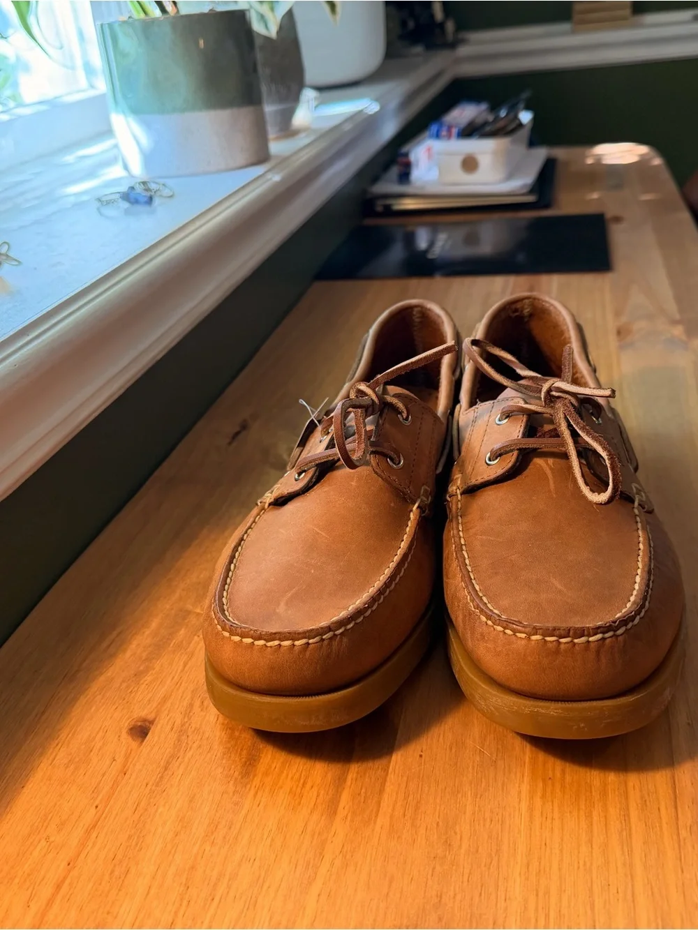 G.H. Bass & Co. Chestnut Brown Leather Boat Shoes